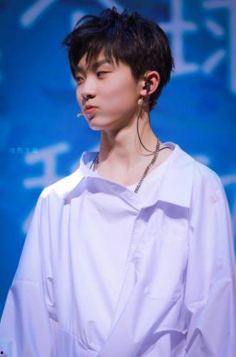 马嘉祺自习视频爆料,揭秘偶像背后的勤奋与努力 第2张 马嘉祺自习视频爆料,揭秘偶像背后的勤奋与努力 第2张